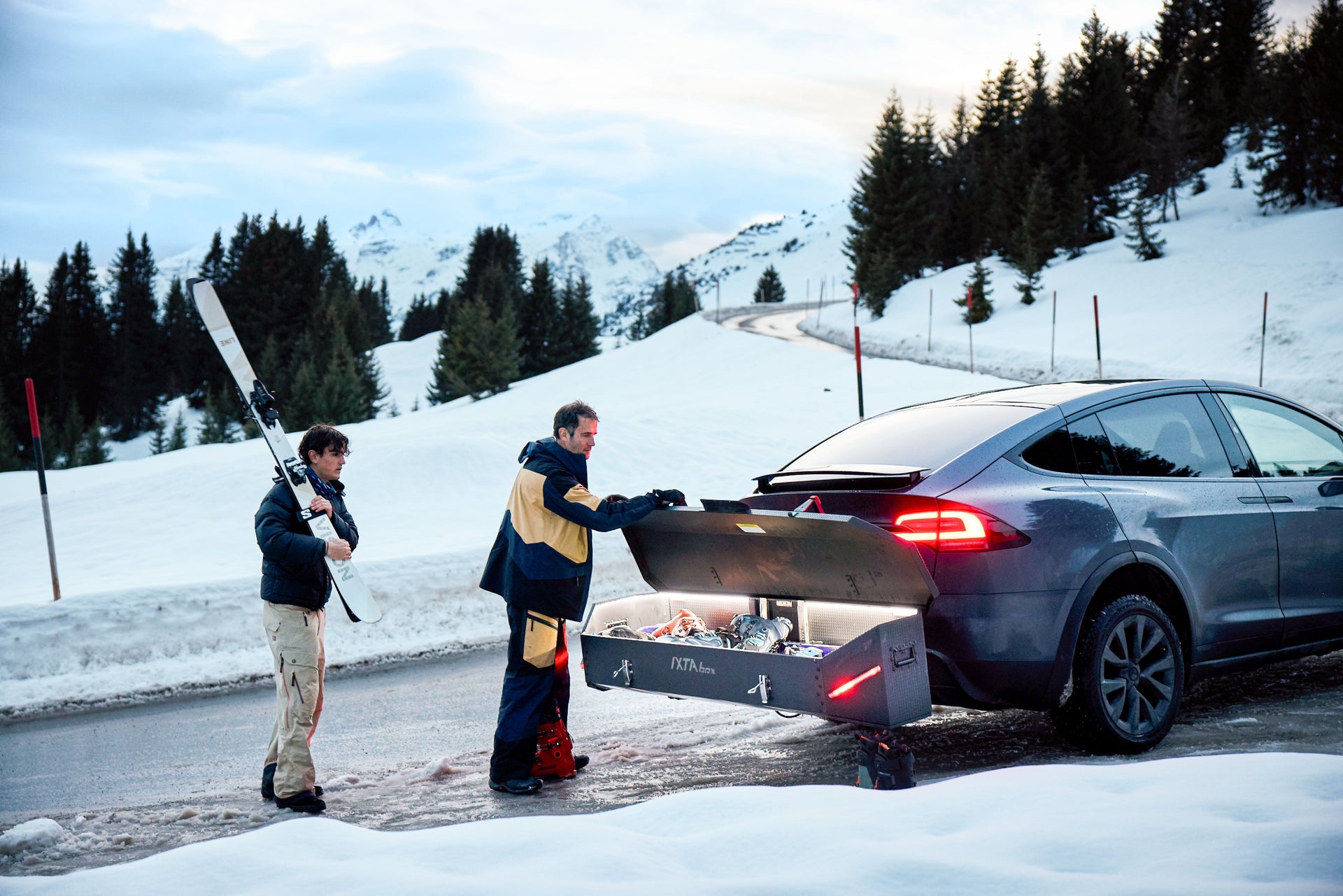 Best roof box for winter? - IXTAbox